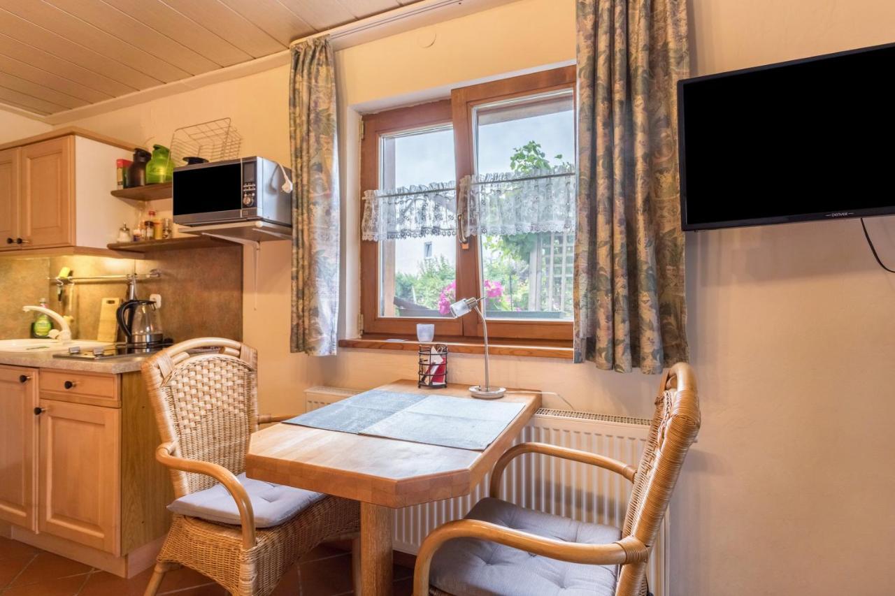 Appartement Haus Rosi Und Werner à Emmerting Extérieur photo