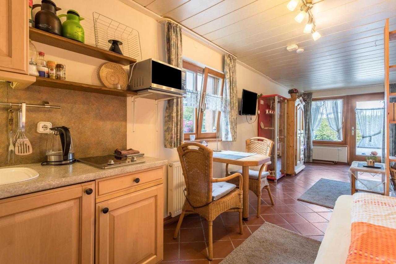 Appartement Haus Rosi Und Werner à Emmerting Extérieur photo